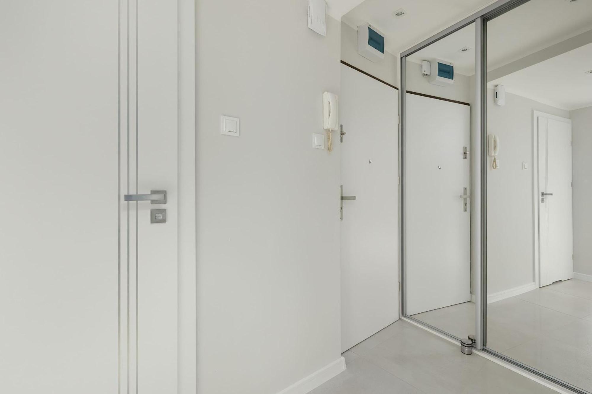 Apartment Przytulny I Jasny W Kolobrzegu By Renters Kolberg