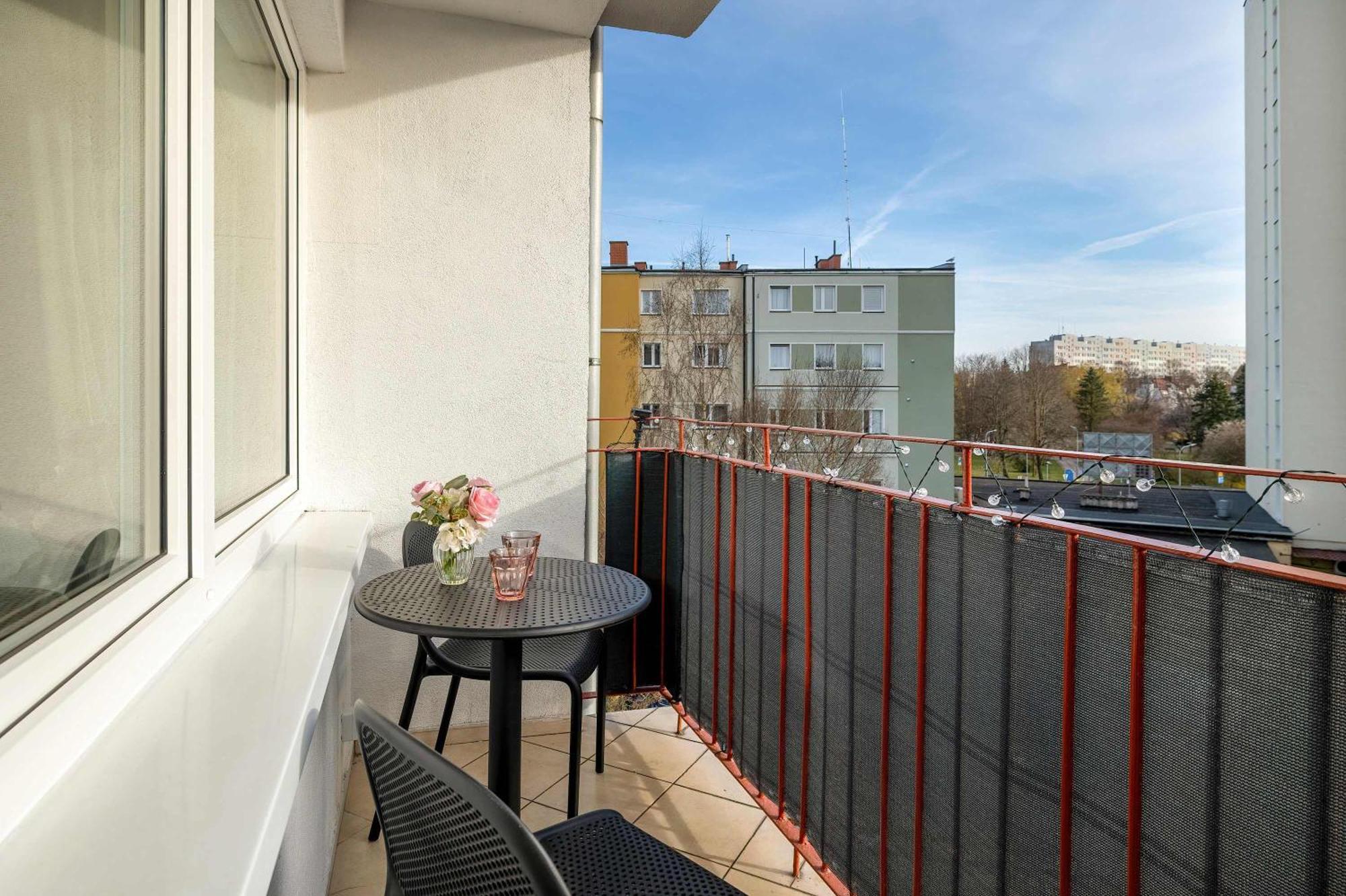 Apartment Przytulny I Jasny W Kolobrzegu By Renters *